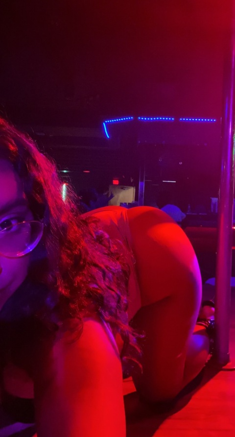 ali_renee97 onlyfans leaked picture 1