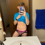 blue-eyes-twink avatar