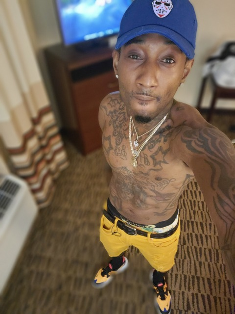 datgddickbbc onlyfans leaked picture 1