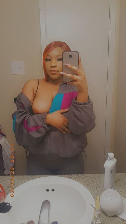 fishieeeee onlyfans leaked picture 1