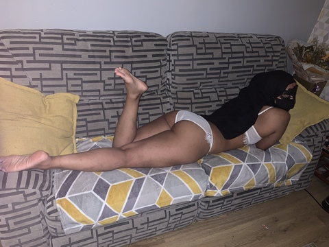 hijab-queen-free onlyfans leaked picture 1