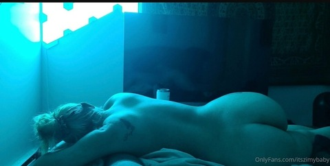 itszimybaby onlyfans leaked picture 1