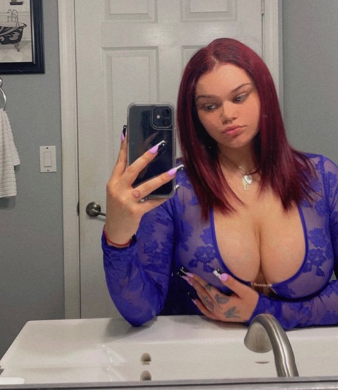 katiethesweeti onlyfans leaked picture 1