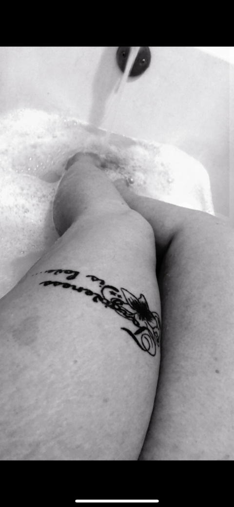 mamaswannaplay onlyfans leaked picture 1