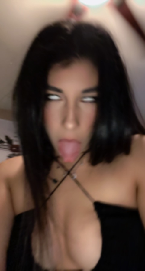 serenaskyesoto onlyfans leaked picture 1