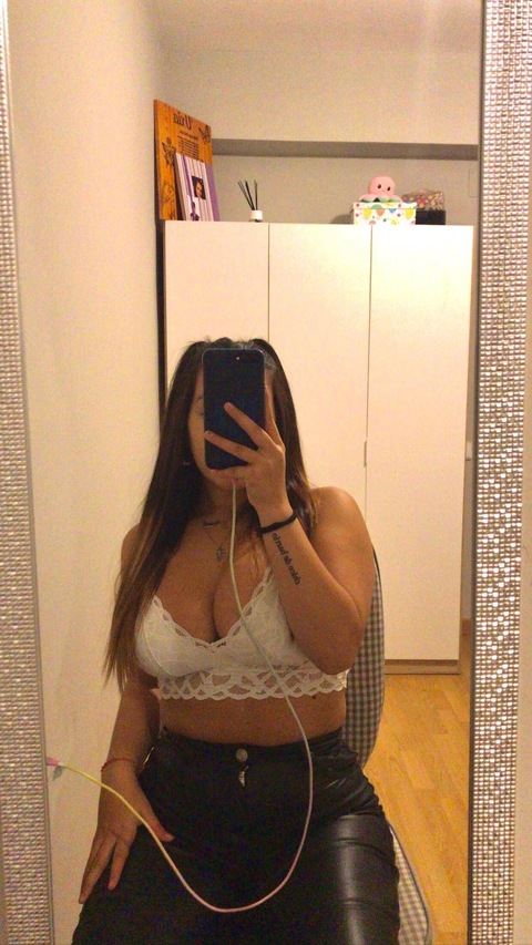 shaary onlyfans leaked picture 1