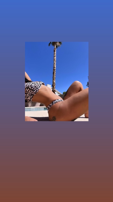 sweet.skye_baby onlyfans leaked picture 1