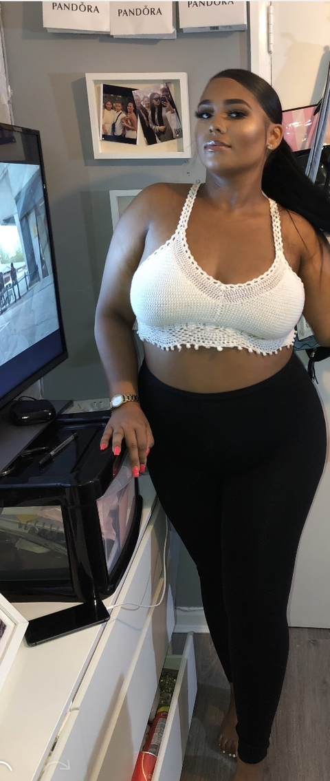 sweetieex onlyfans leaked picture 1