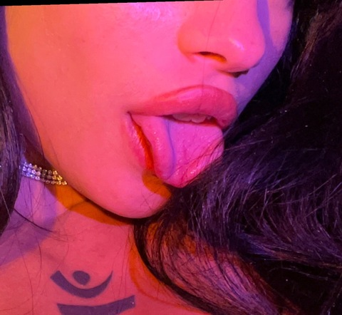 voulaire onlyfans leaked picture 1