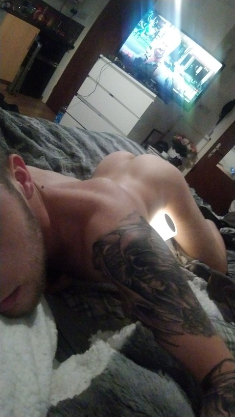 westmidsguy onlyfans leaked picture 1