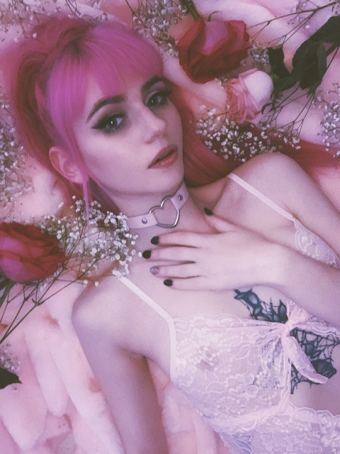 xo_littlej onlyfans leaked picture 1